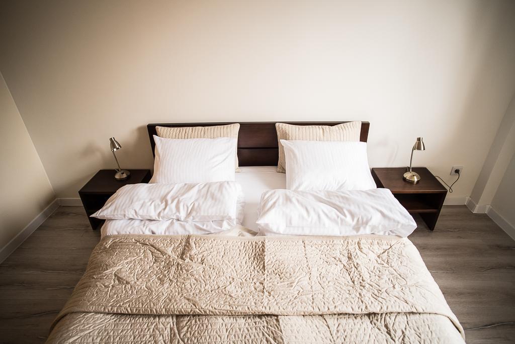 Apartamenty Opal กรินีซา ดรอยจ์ ภายนอก รูปภาพ
