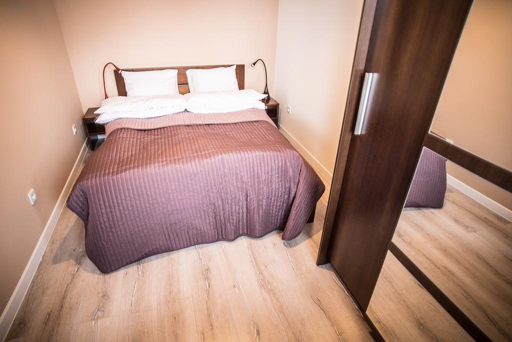 Apartamenty Opal กรินีซา ดรอยจ์ ภายนอก รูปภาพ